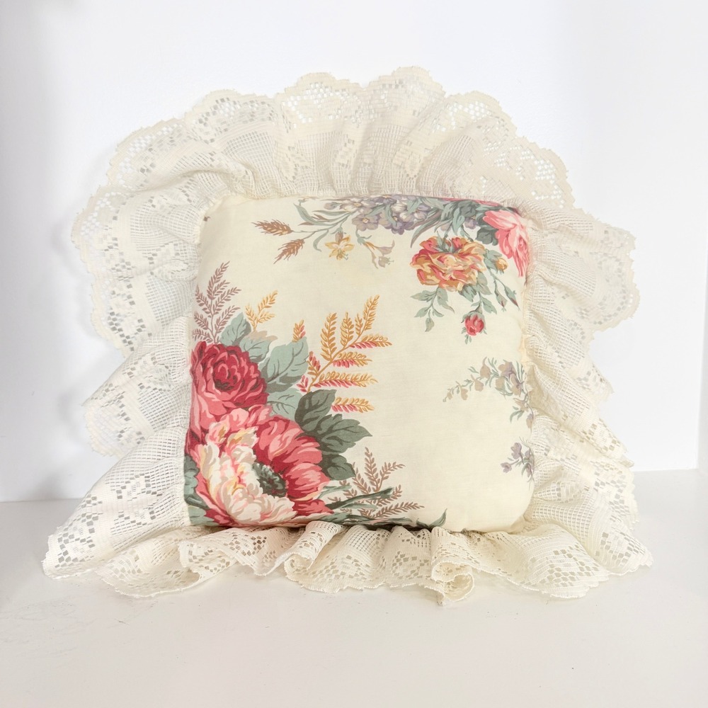 Vintage Decorative Throw Pillows Set 2 Floral Lace Embroidery Cottagecore Cream - Picture 3 of 5